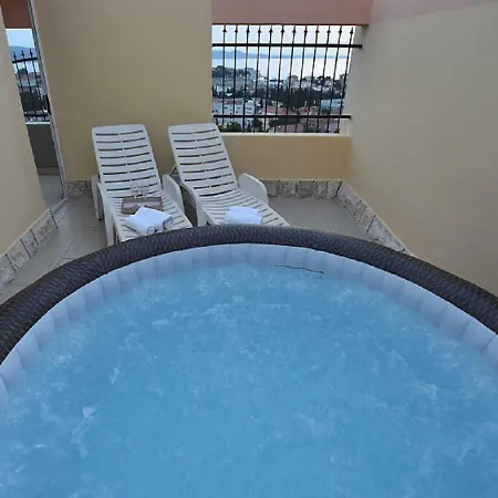 Golden Wiew Penthouse Daire Zadar
